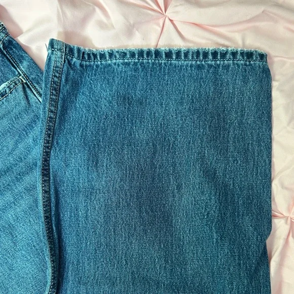 Hollister Classic Blue Jeans - Picture 3 of 4